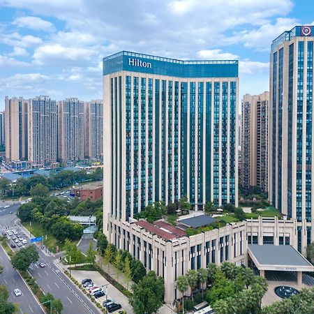 Hilton Chengdu Longquanyi Hotel Exterior photo