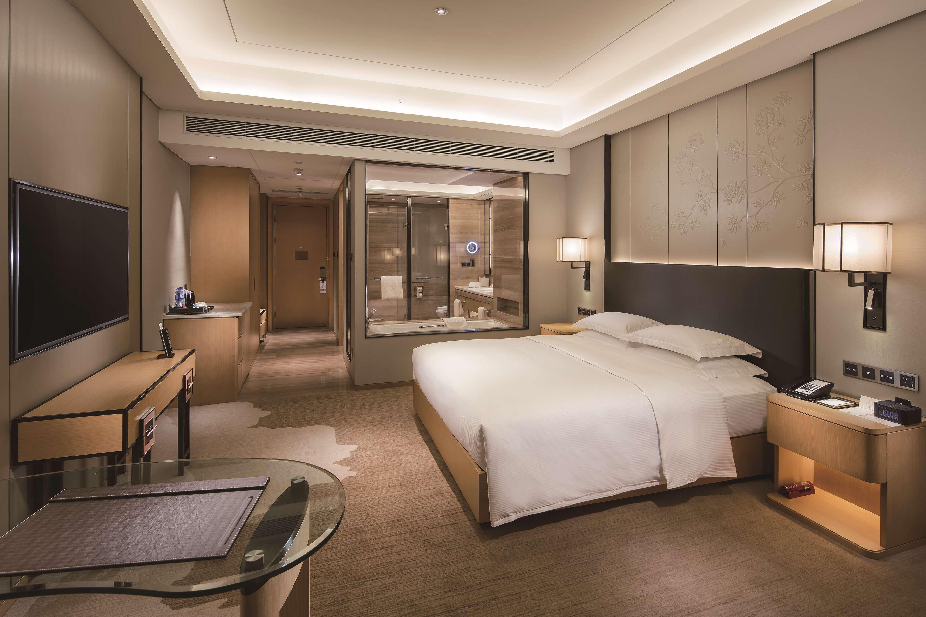 Hilton Chengdu Longquanyi Hotel Exterior photo