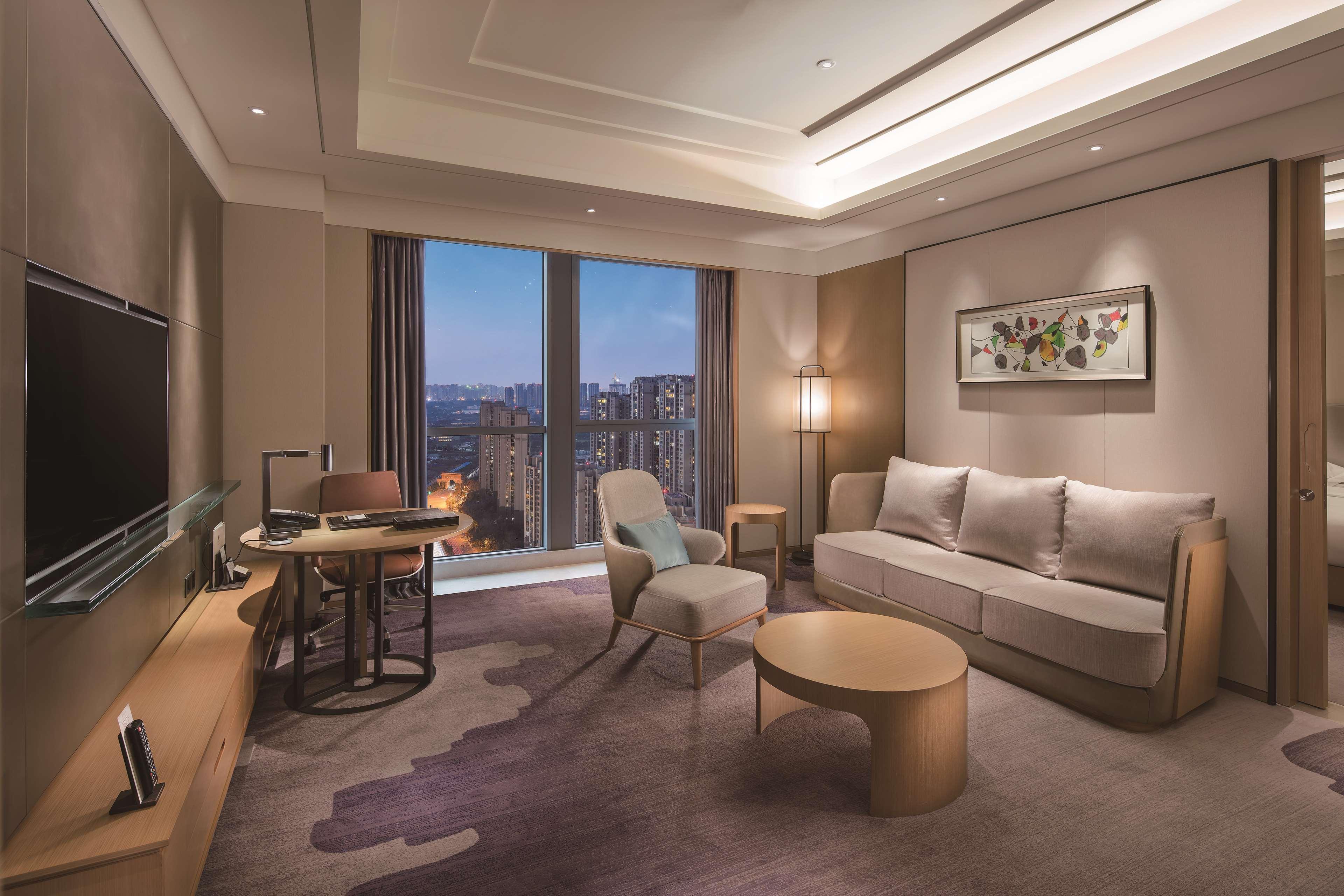 Hilton Chengdu Longquanyi Hotel Exterior photo