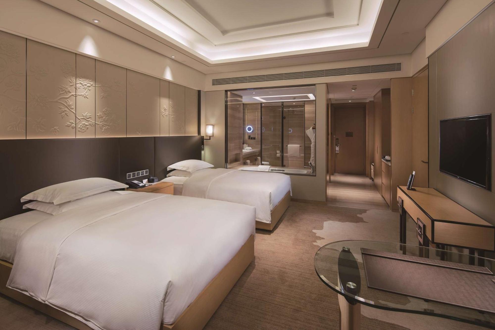 Hilton Chengdu Longquanyi Hotel Exterior photo